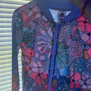 girls adidas jacket never worn with tags !